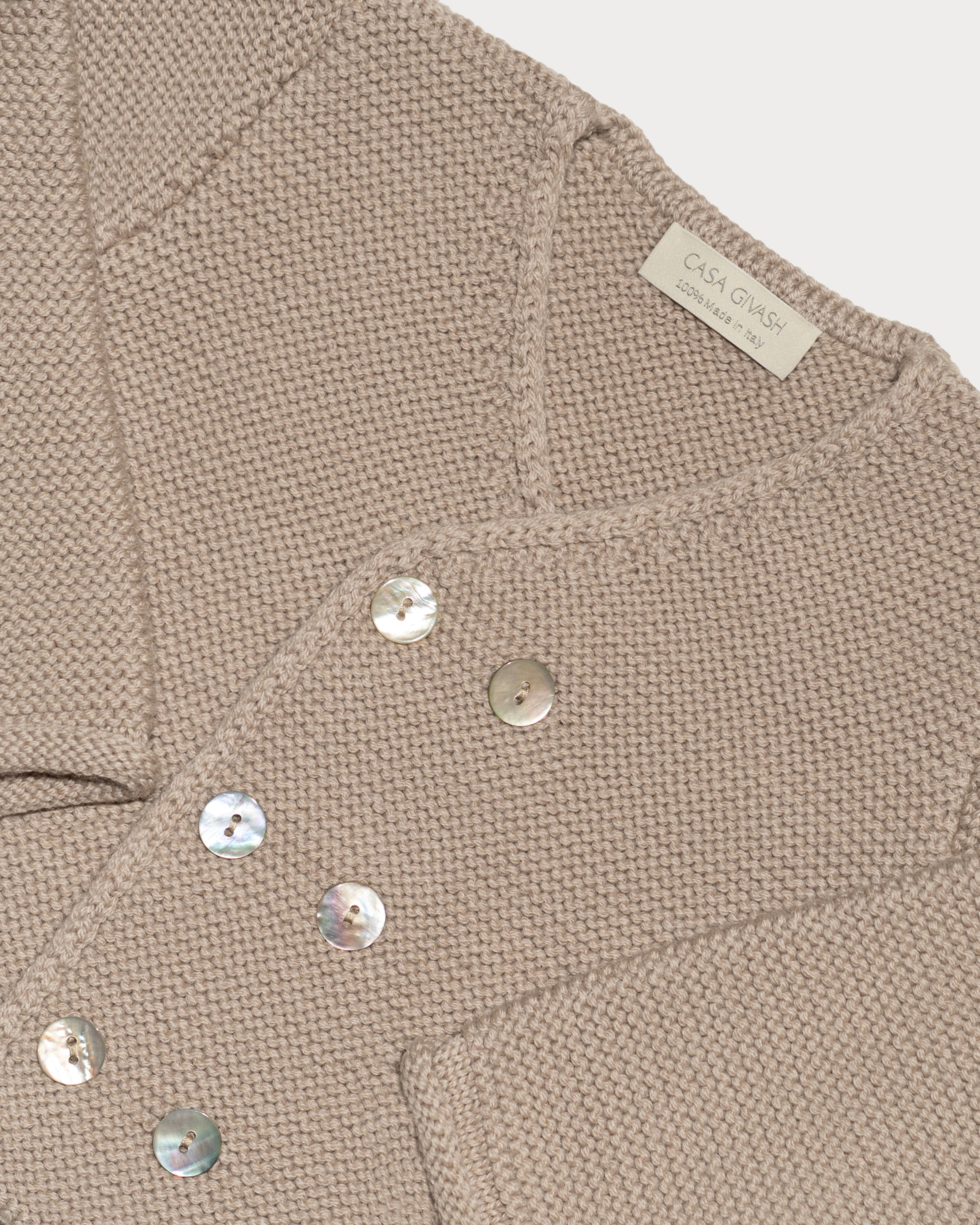 Extra soft pure ultrafine merino wool